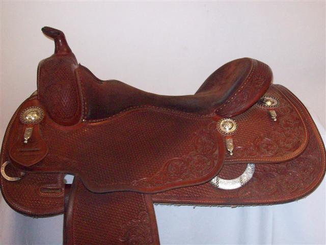 Used Saddle:- Image Number:0